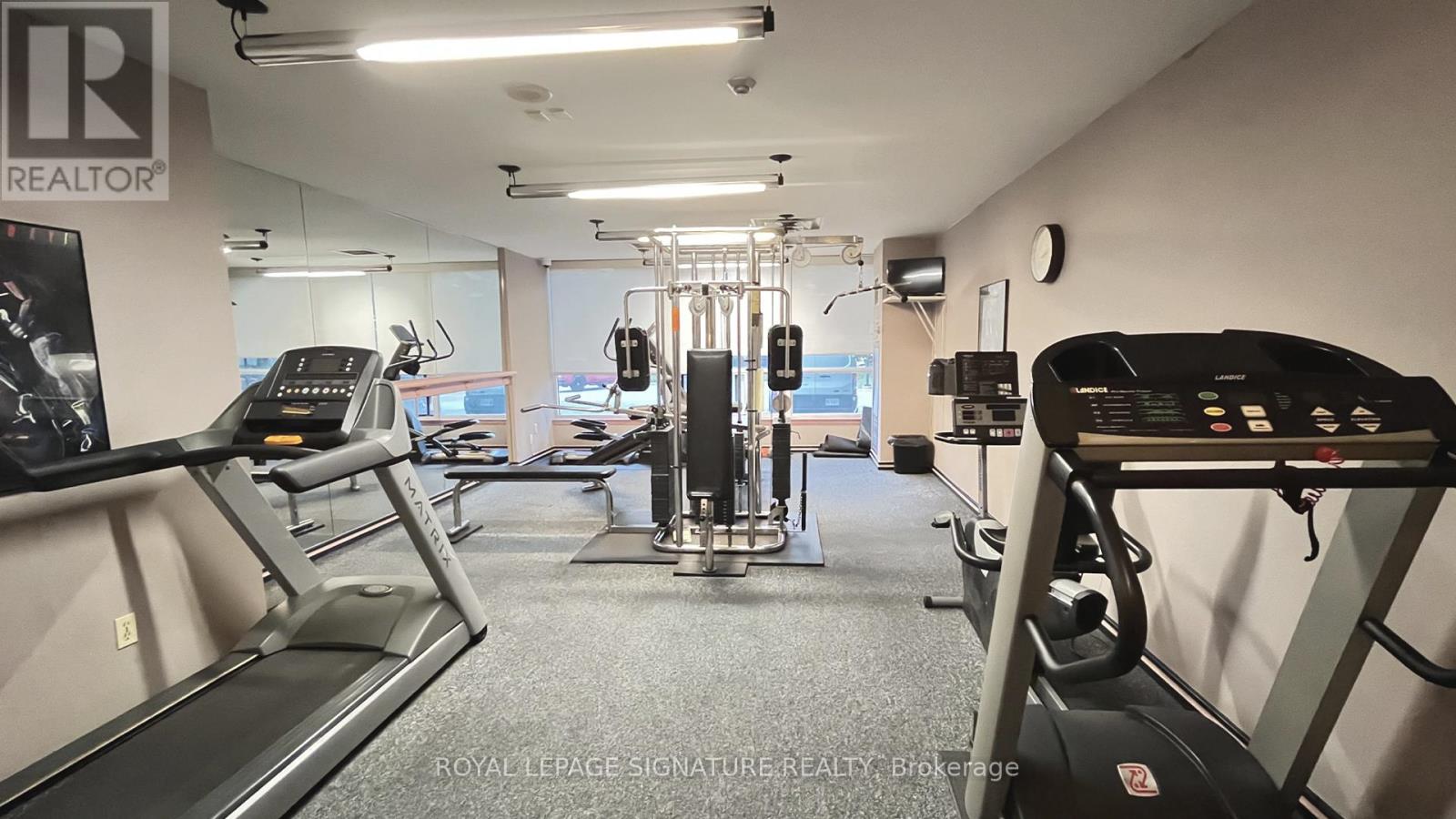 1103 - 10 Laurelcrest Street, Brampton, Ontario  L6S 5Y3 - Photo 16 - W12752214