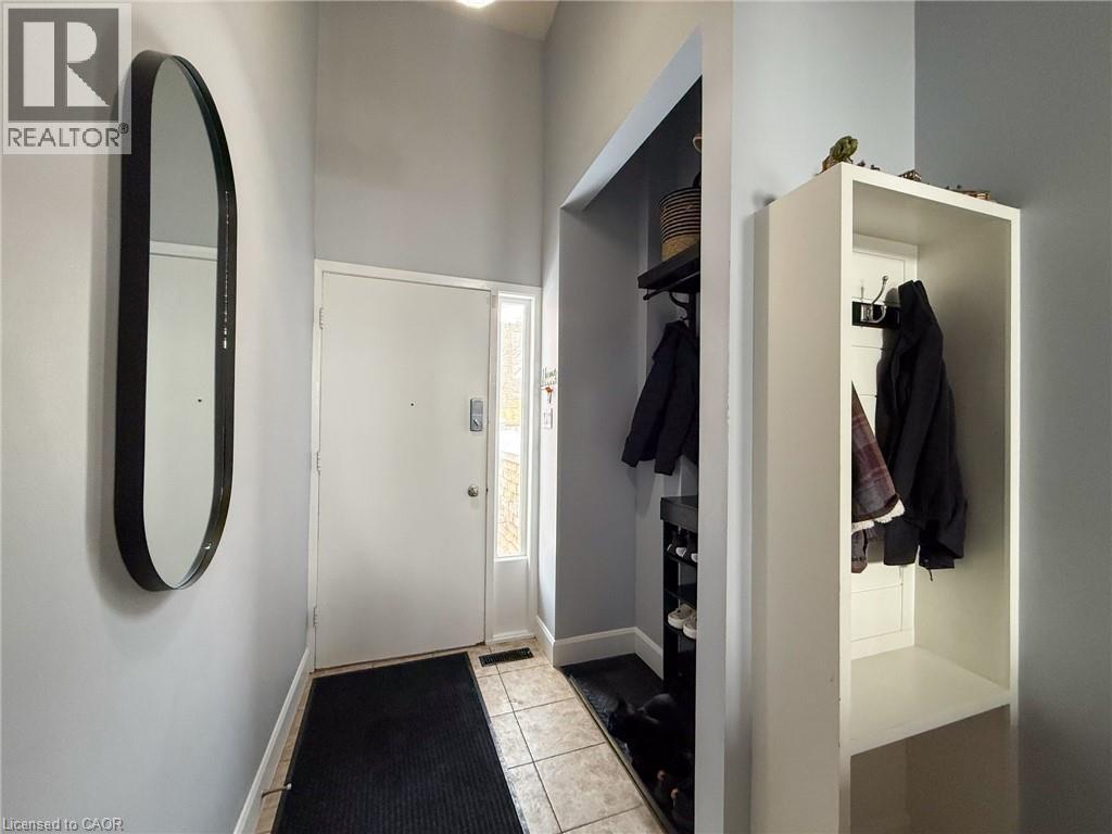 17 Melanie Crescent Unit# 17, Waterdown, Ontario L0R 2H0 - Photo 4 - 40800661