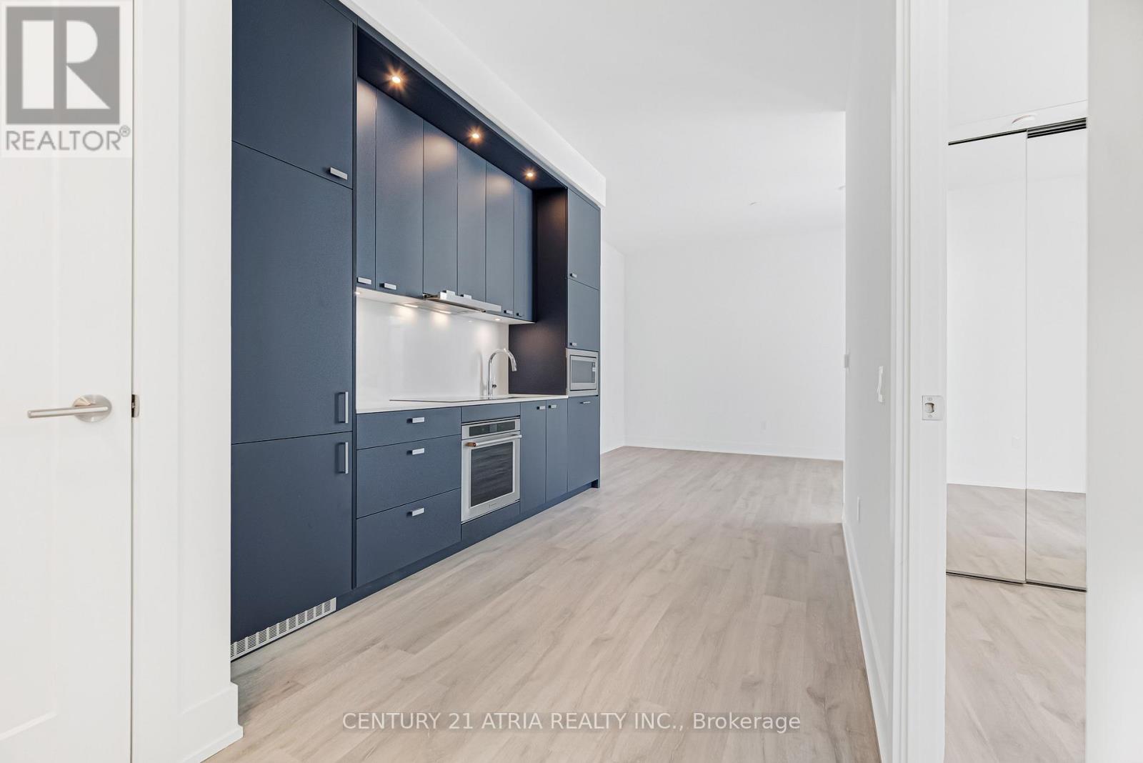 201 - 858 Dupont Street, Toronto, Ontario  M6G 0C1 - Photo 7 - W12744838