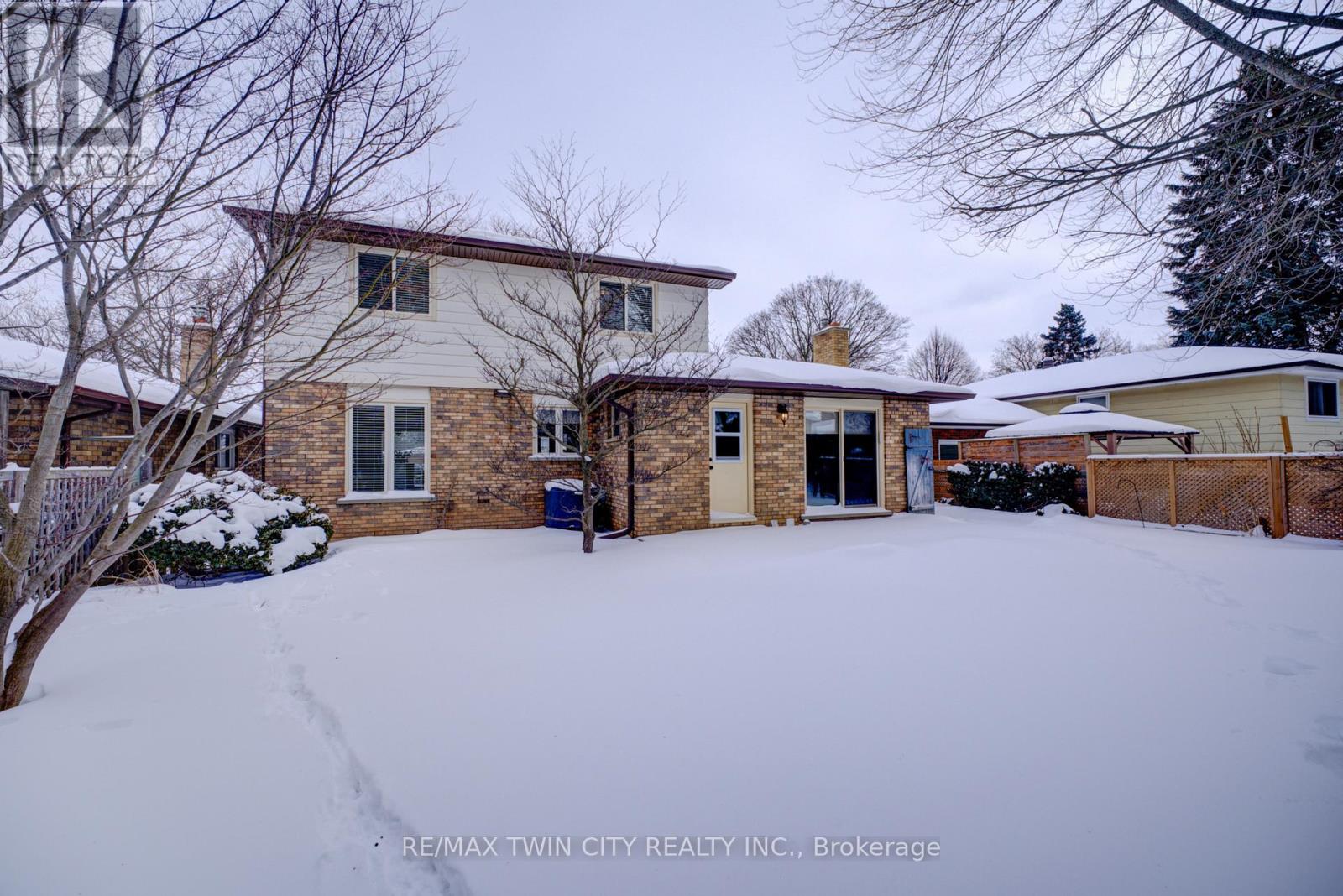 8 Wildflower Lane, Brantford, Ontario  N3R 6B4 - Photo 43 - X12752180