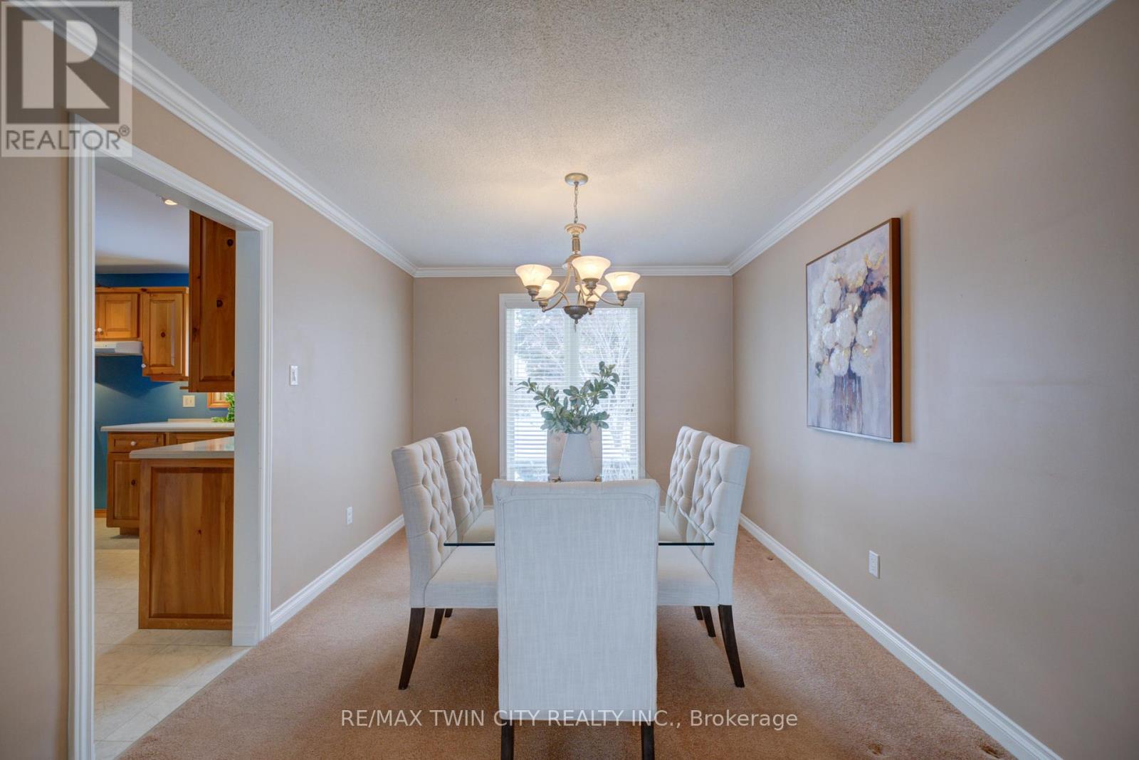 8 Wildflower Lane, Brantford, Ontario  N3R 6B4 - Photo 8 - X12752180