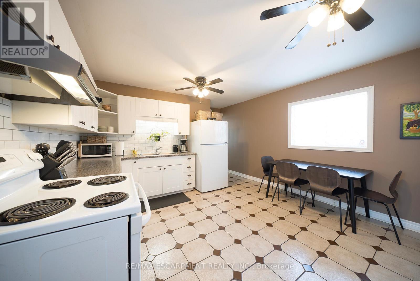 154 Park Avenue, Brantford, Ontario  N3S 5J4 - Photo 11 - X12752190