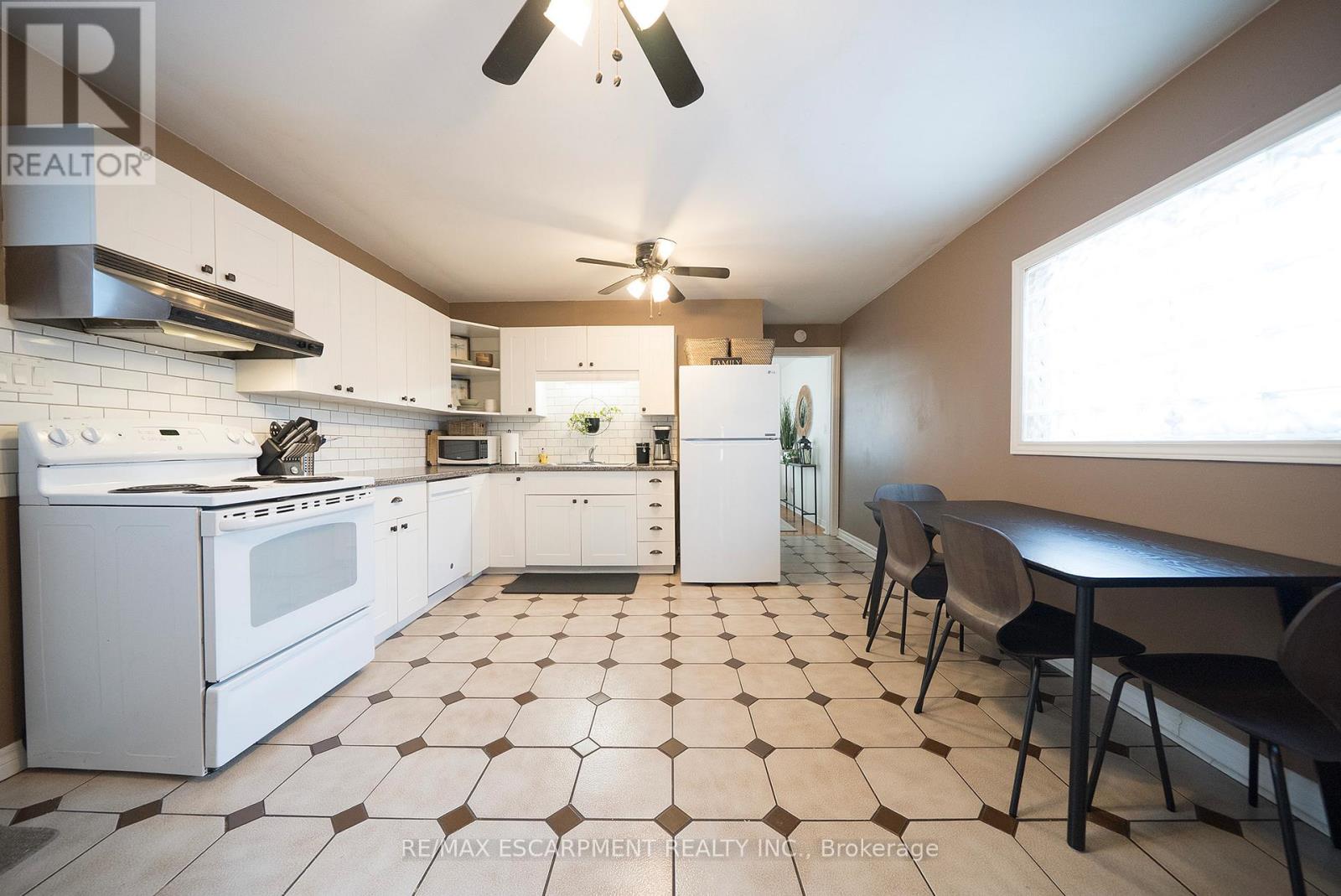 154 Park Avenue, Brantford, Ontario  N3S 5J4 - Photo 7 - X12752190