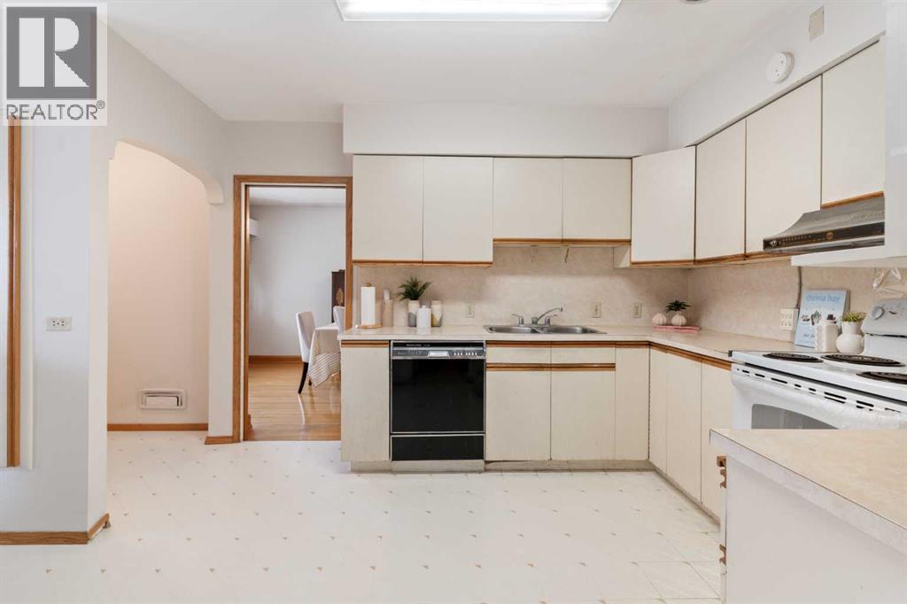 1738 Suffolk Street Sw, Calgary, Alberta  T3C 2N2 - Photo 19 - A2280723