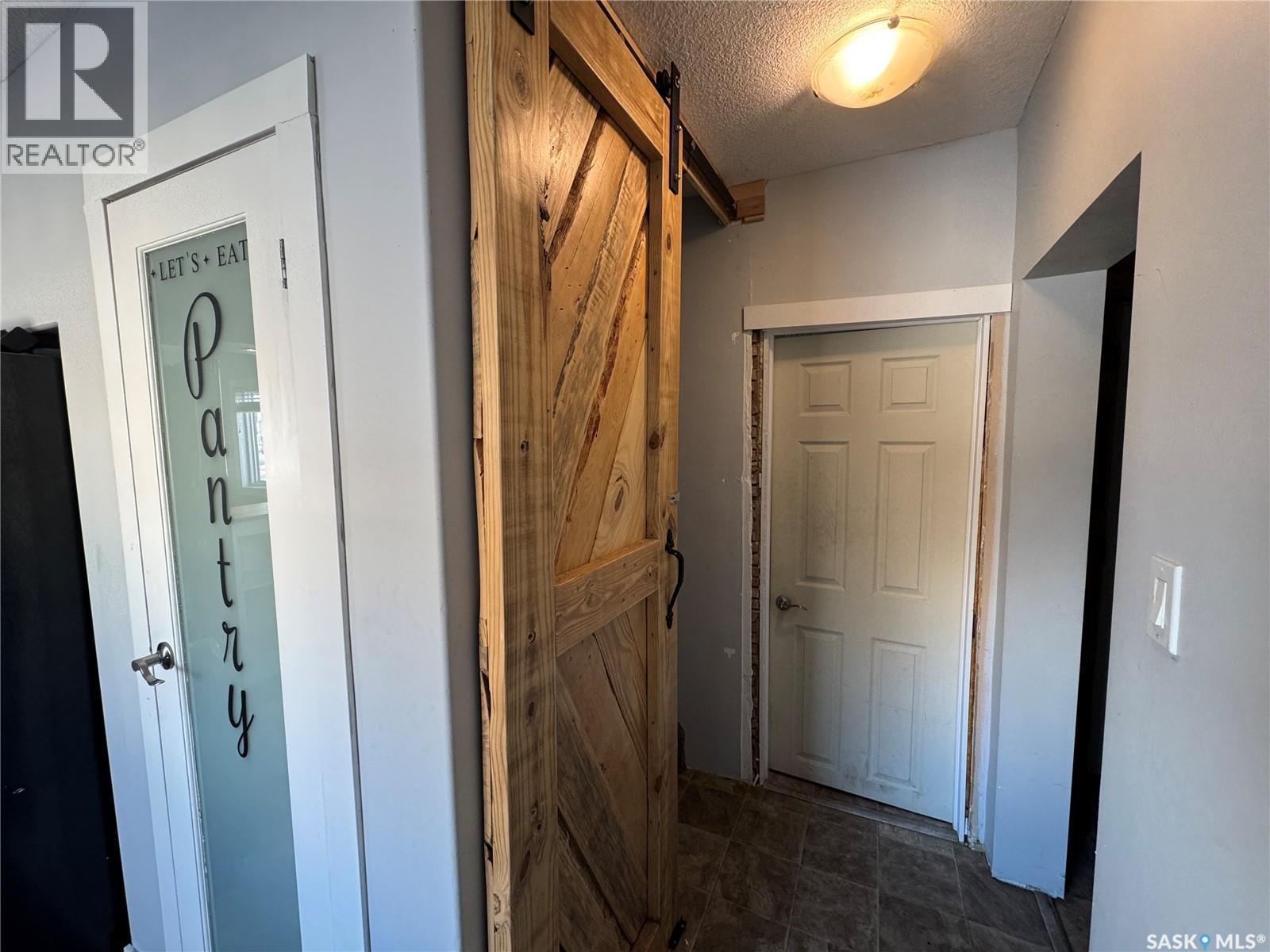 2600 Wallace Street, Regina, Saskatchewan  S4N 4B6 - Photo 11 - SK027822