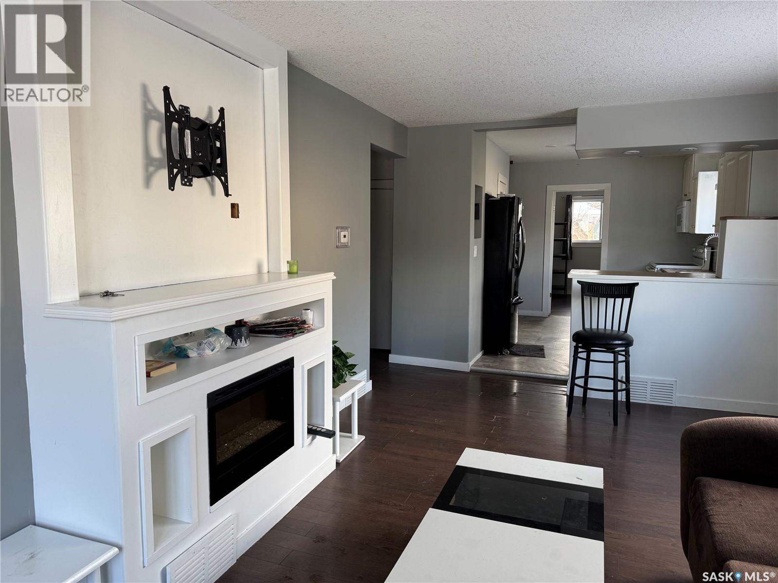 2600 Wallace Street, Regina, Saskatchewan  S4N 4B6 - Photo 3 - SK027822