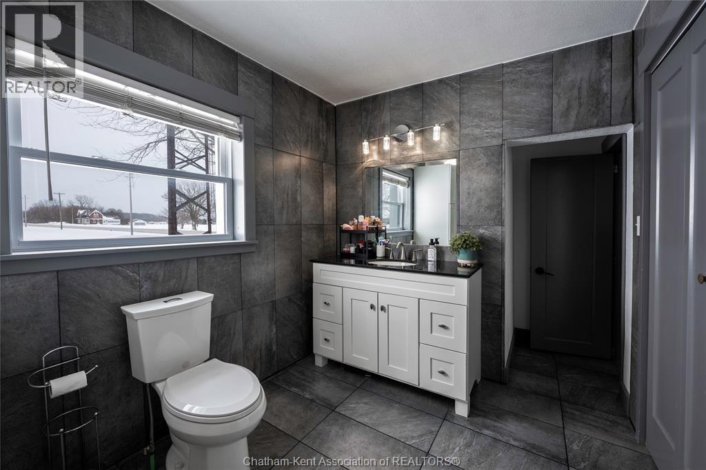 675 Talbot Road East, Leamington, Ontario  N0P 2P0 - Photo 14 - 26002405