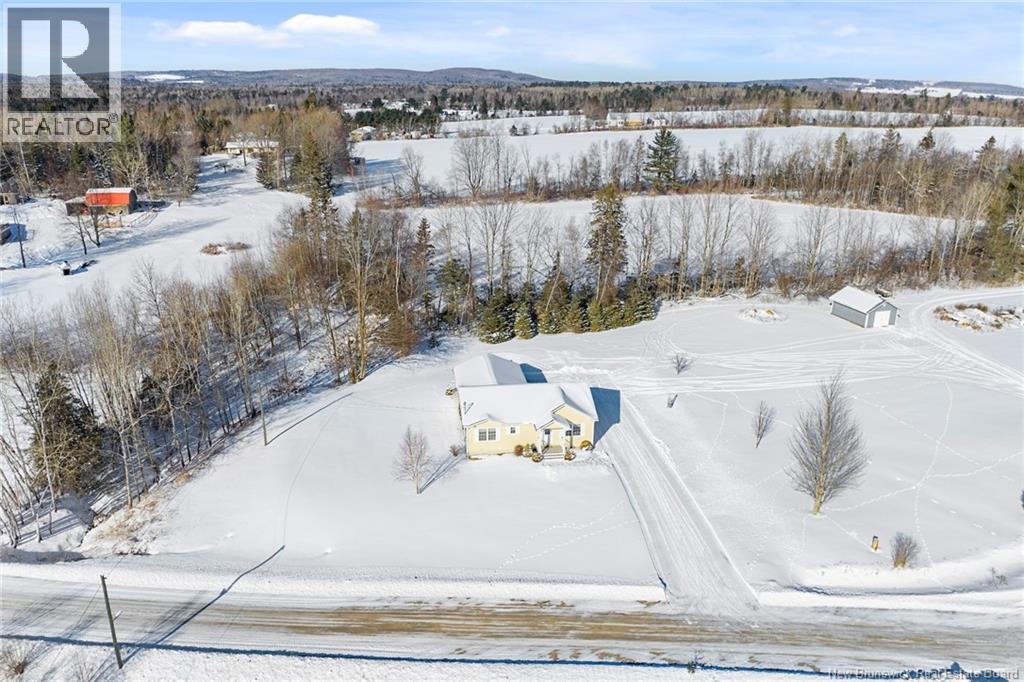 115 Morrison Rd, Rossville, New Brunswick  E6G 2N4 - Photo 5 - NB133000