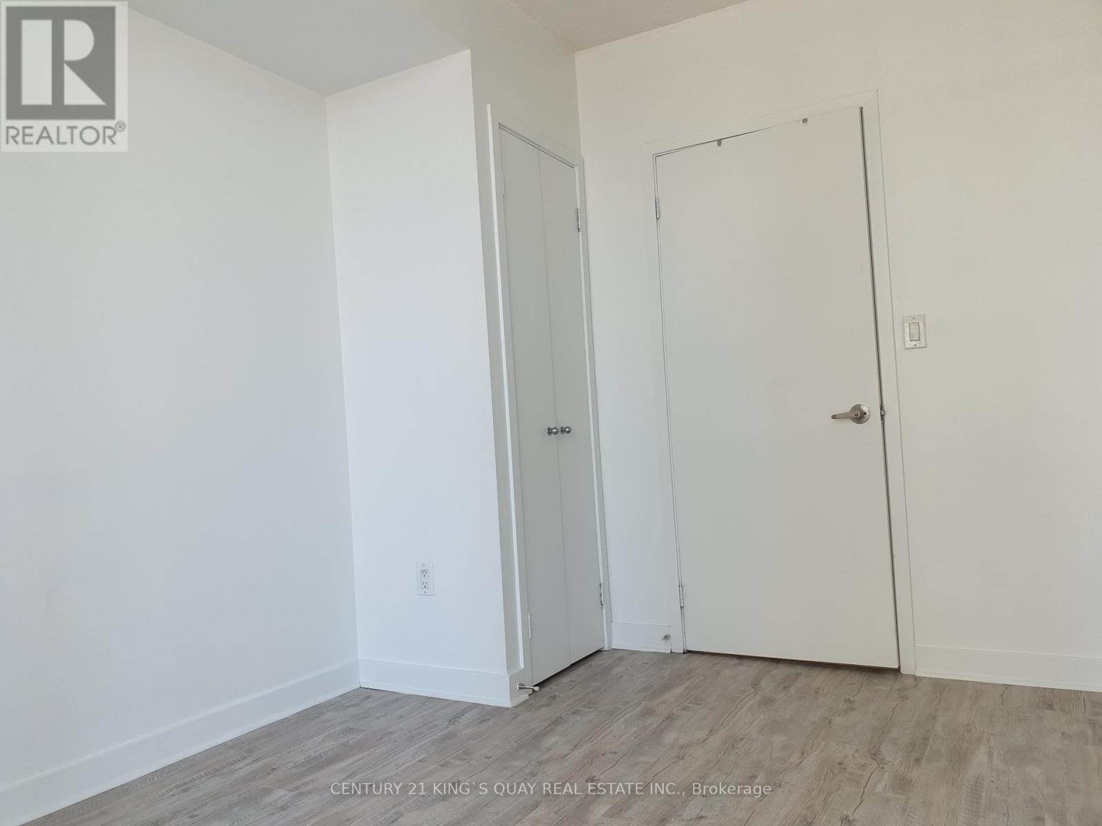 2812 - 35 Mariner Terrace, Toronto, Ontario  M5V 3V9 - Photo 18 - C12728164