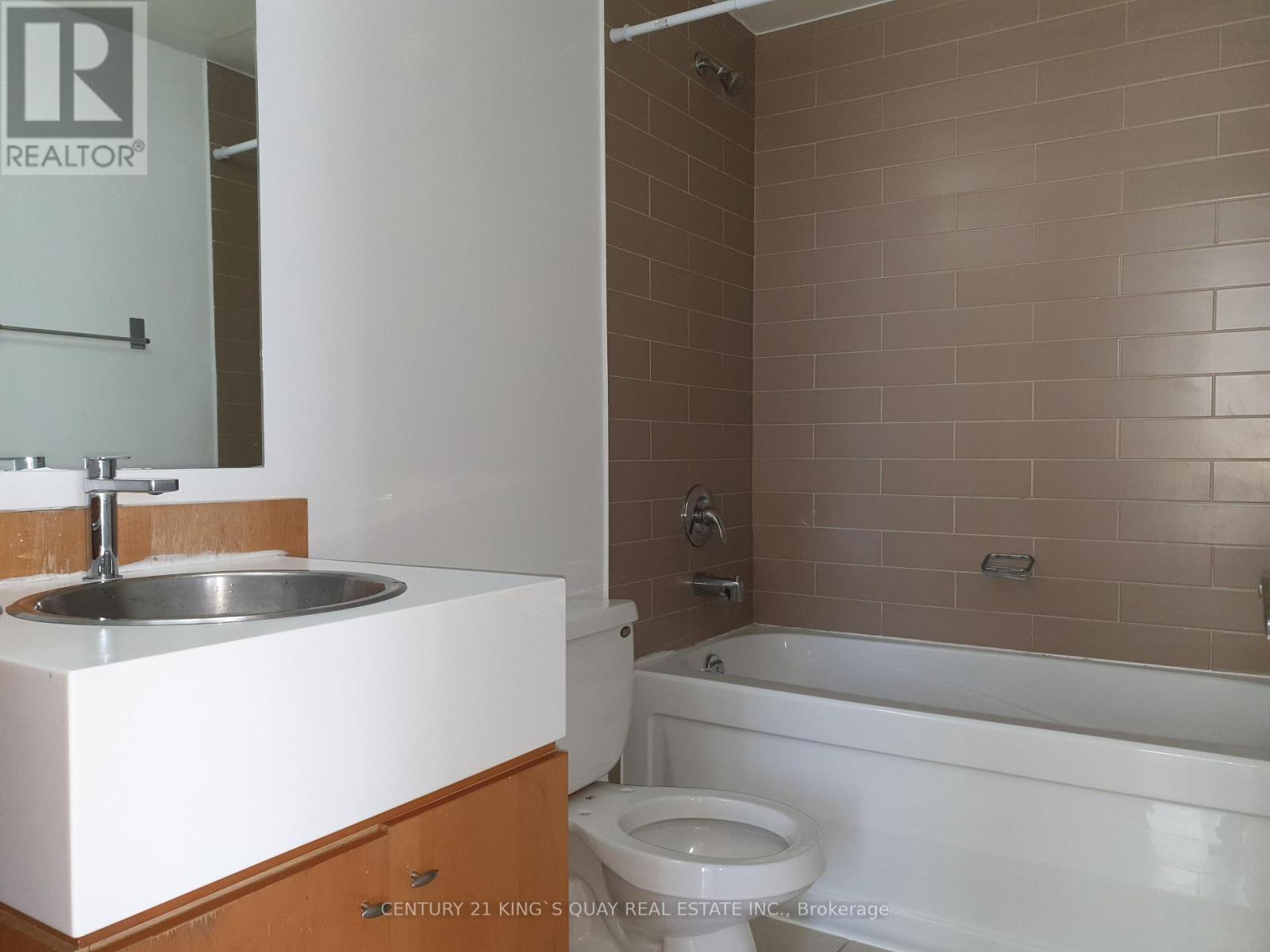 2812 - 35 Mariner Terrace, Toronto, Ontario  M5V 3V9 - Photo 7 - C12728164