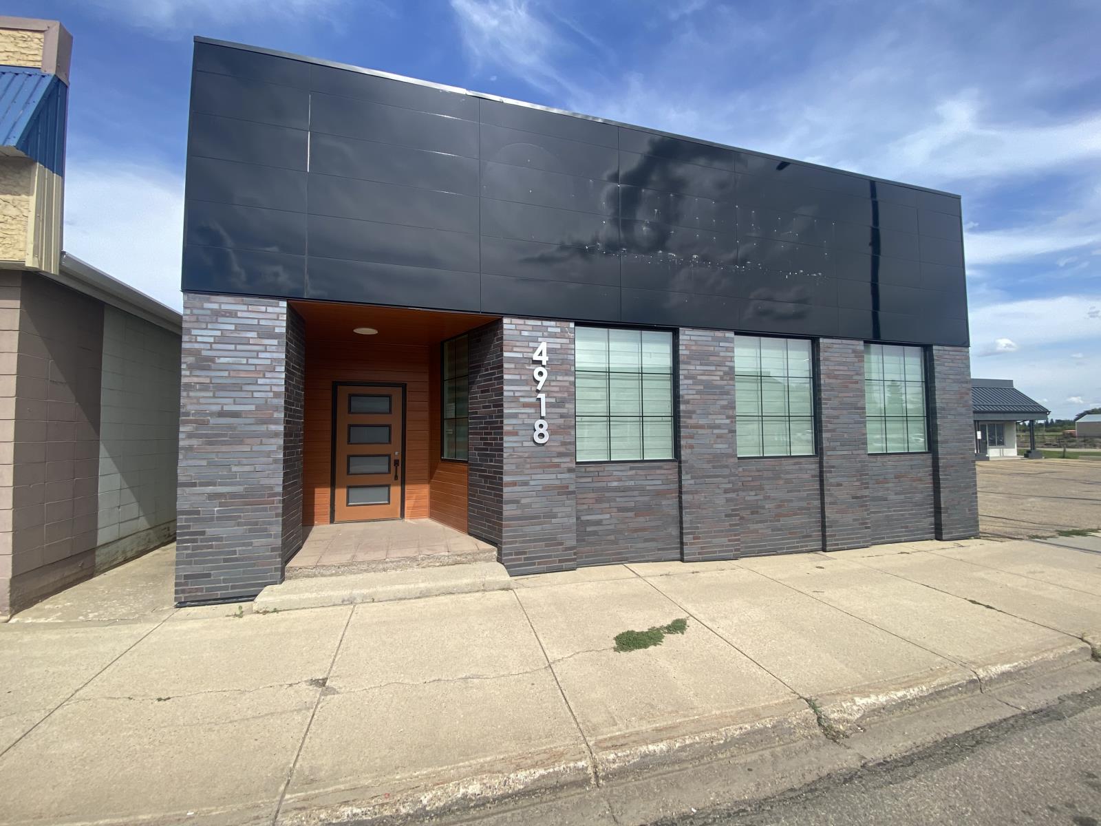 4918  50 Avenue, Vegreville, Alberta  T9C 1R2 - Photo 0 - 43688889