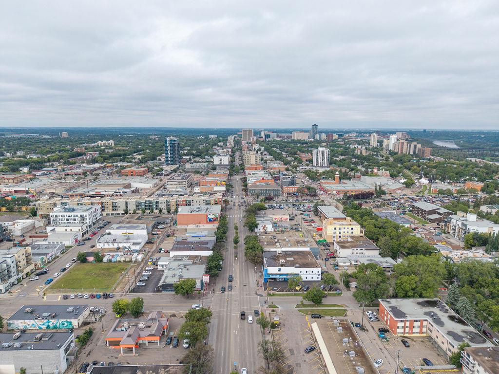 9865  85 Avenue, Edmonton, Alberta  T6E 2J5 - Photo 7 - 43688833