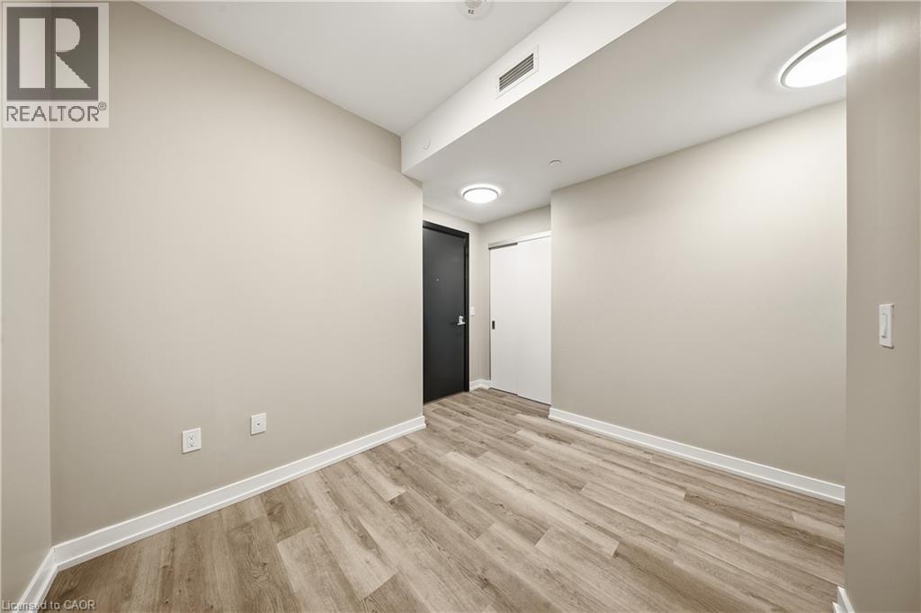 15 Wellington Street S Unit# 1810, Kitchener, Ontario  N2G 0E4 - Photo 7 - 40802208