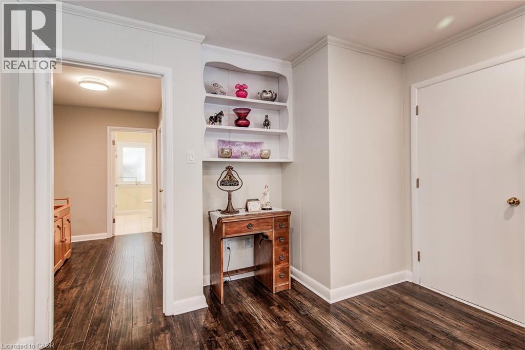 203 Macdonald Place, Waterloo, Ontario  N2L 1L2 - Photo 22 - 40800839