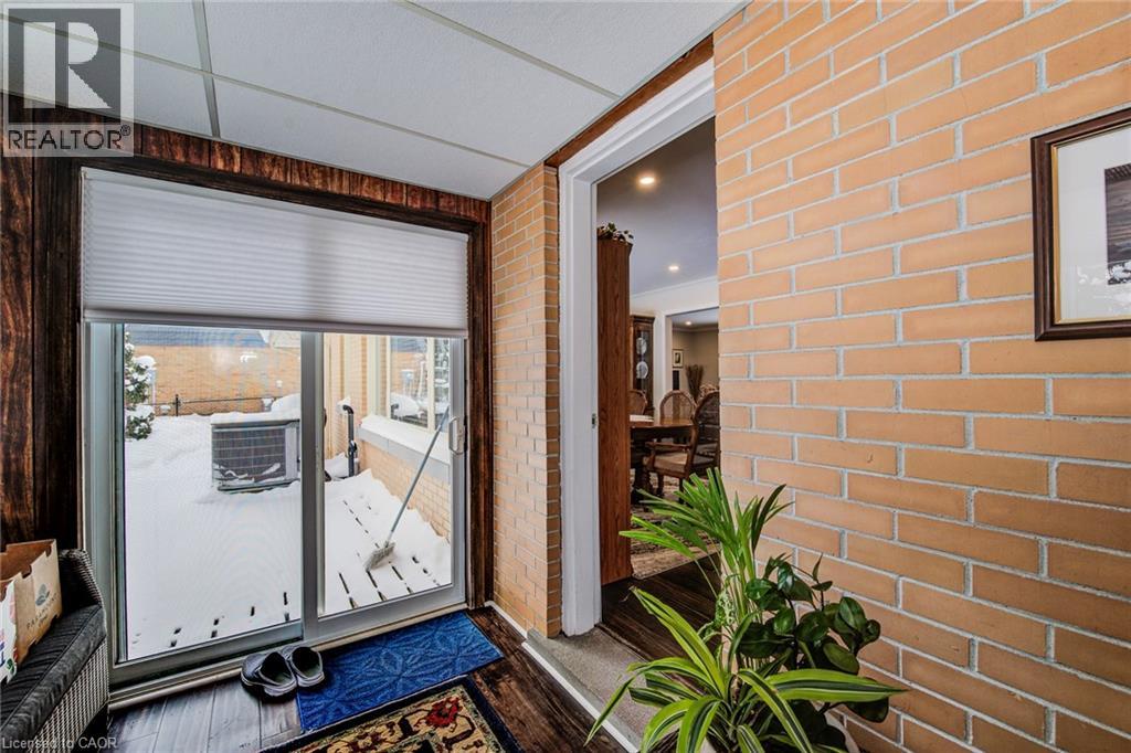 203 Macdonald Place, Waterloo, Ontario  N2L 1L2 - Photo 26 - 40800839