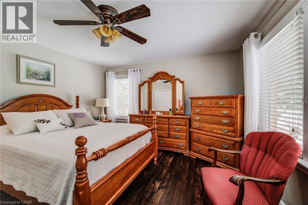 203 Macdonald Place, Waterloo, Ontario  N2L 1L2 - Photo 29 - 40800839