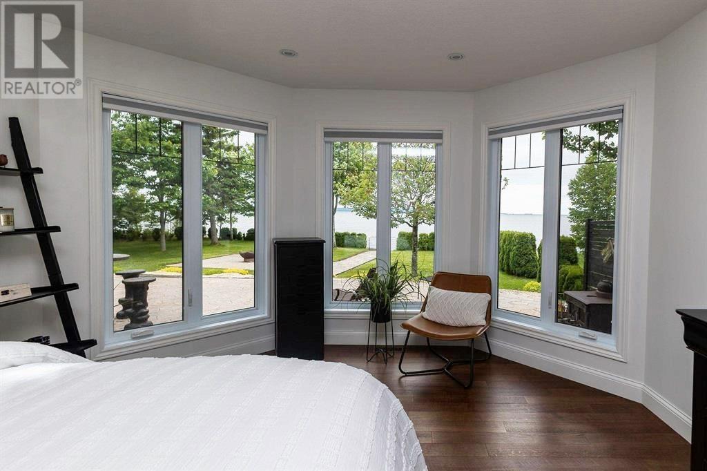 857 Sunnyside Beach Rd, Sault Ste. Marie, Ontario  P6A 6K4 - Photo 31 - SM260217