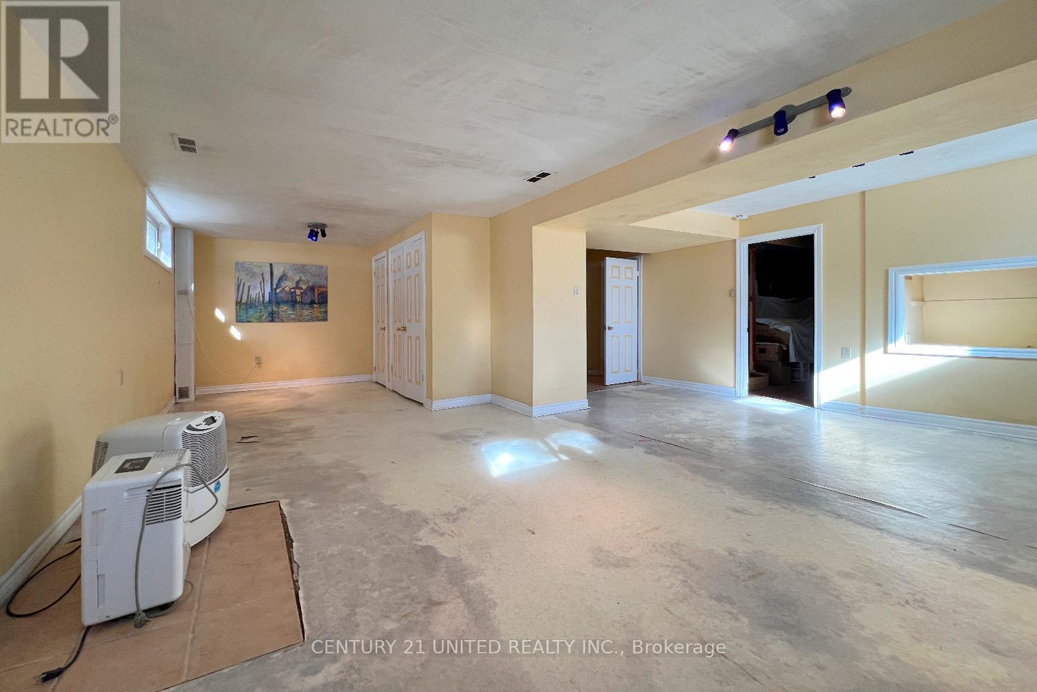 28 Weller Crescent, Peterborough, Ontario  K9J 6J5 - Photo 22 - X12752334