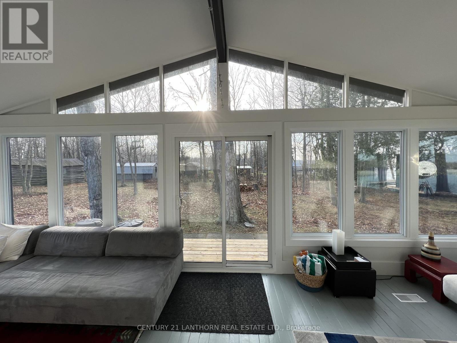 240 Salmon Point Road, Prince Edward County, Ontario  K0K 1P0 - Photo 5 - X12752348