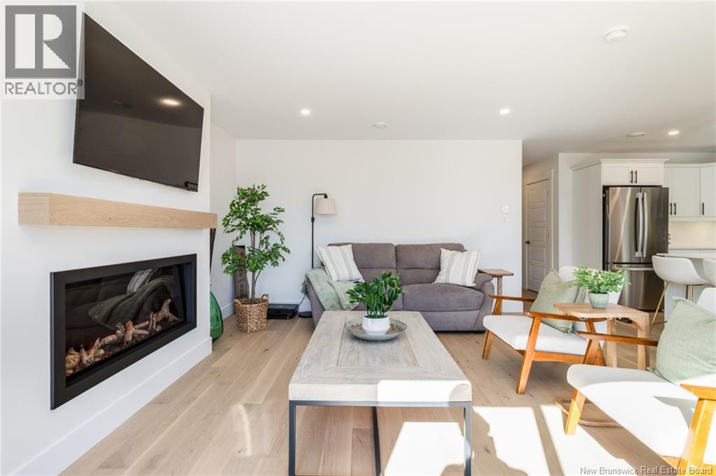 2 Huntingdon Circle, Fredericton, New Brunswick  E3B 0L9 - Photo 10 - NB127691