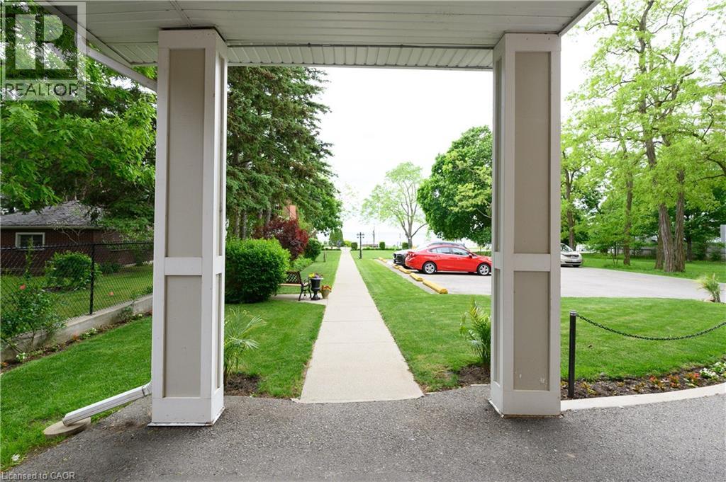 1377 Lakeshore Road Unit# 108, Burlington, Ontario  L7S 1B1 - Photo 24 - 40713482