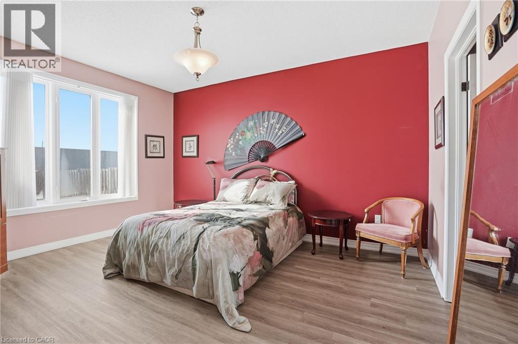 11 Sidare Court, Grimsby, Ontario  L3M 4E8 - Photo 23 - 40802086