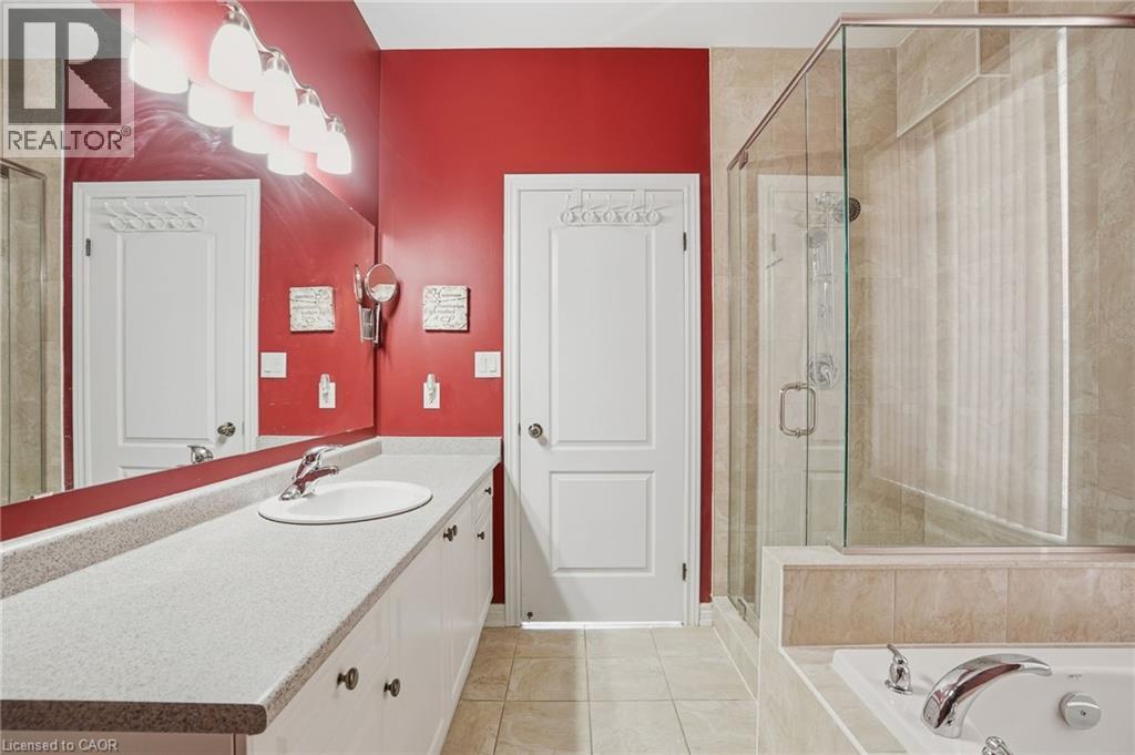 11 Sidare Court, Grimsby, Ontario  L3M 4E8 - Photo 26 - 40802086