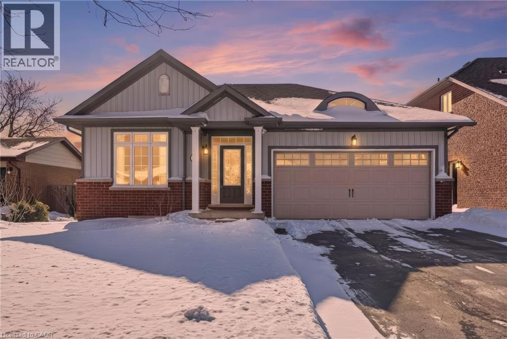 11 SIDARE Court, grimsby, Ontario