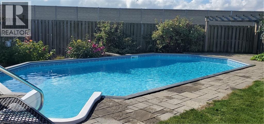 11 Sidare Court, Grimsby, Ontario  L3M 4E8 - Photo 28 - 40802086