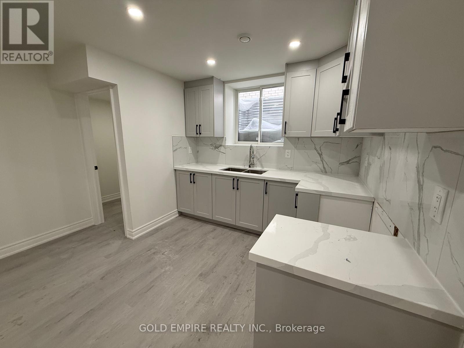 Lower - 90 Knott Drive, London South, Ontario  N0L 0G5 - Photo 9 - X12752354