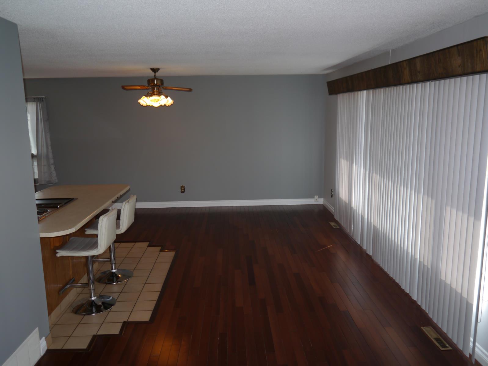 4907  47th Avenue, Stony Plain, Alberta  T7Z 1L7 - Photo 12 - 43689625