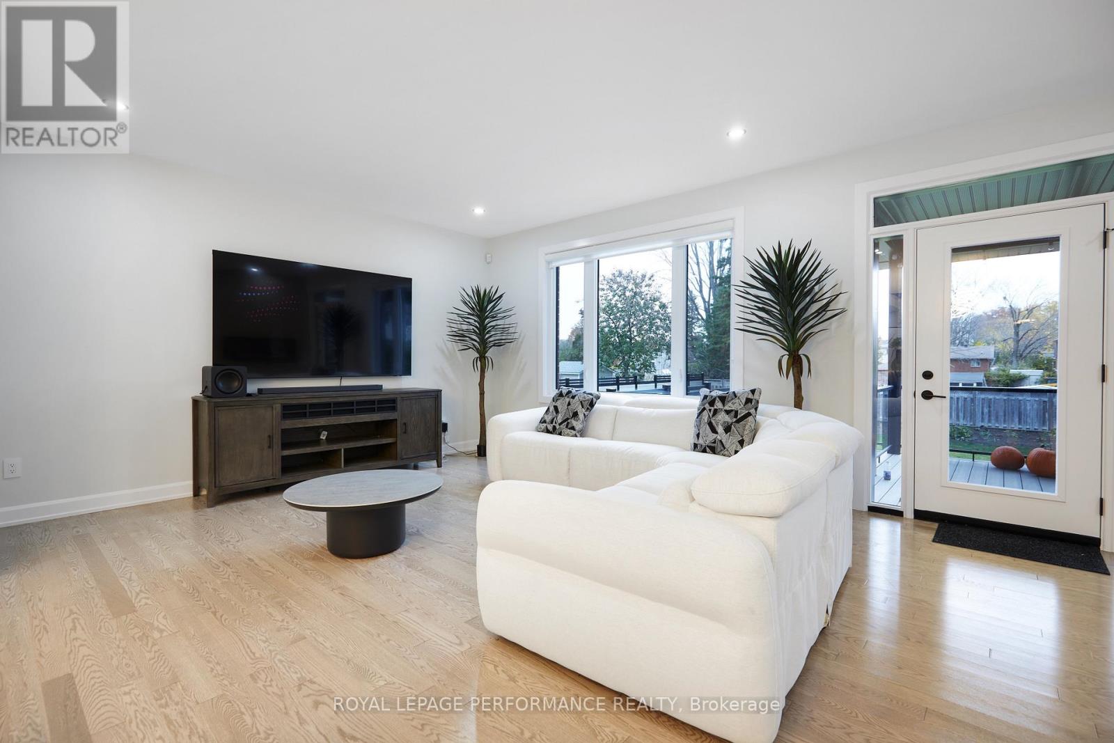 1709 Fisher Ave Avenue, Ottawa, Ontario  K2C 1X9 - Photo 19 - X12752248