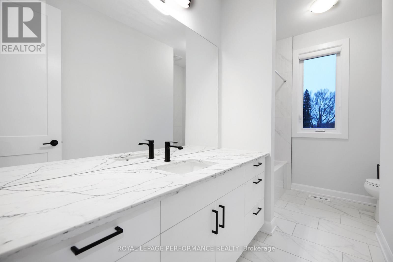 1709 Fisher Ave Avenue, Ottawa, Ontario  K2C 1X9 - Photo 34 - X12752248