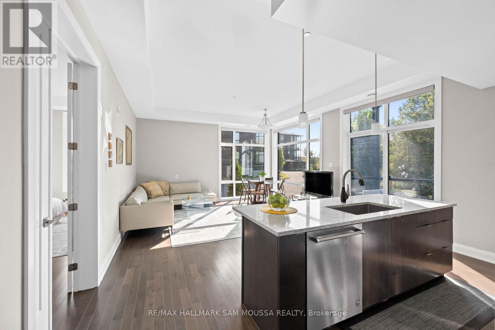 101 - 120 Cortile Private, Ottawa, Ontario  K1V 2S8 - Photo 13 - X12752292