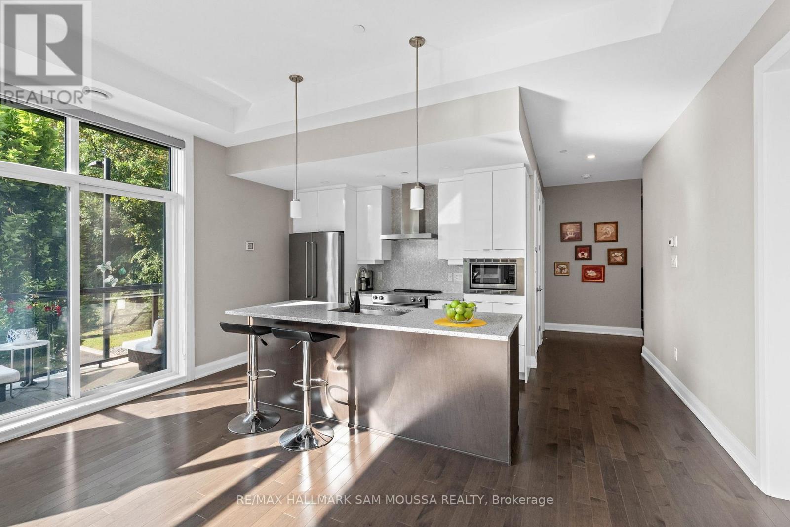 101 - 120 Cortile Private, Ottawa, Ontario  K1V 2S8 - Photo 14 - X12752292