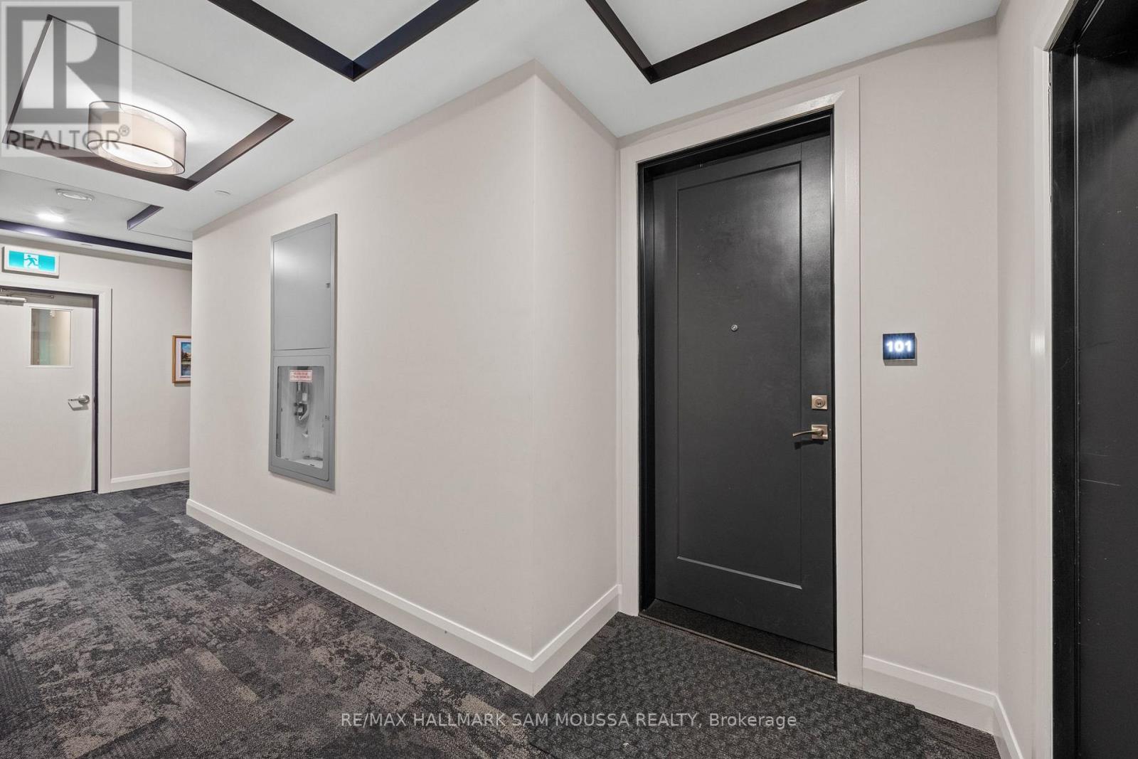 101 - 120 Cortile Private, Ottawa, Ontario  K1V 2S8 - Photo 8 - X12752292