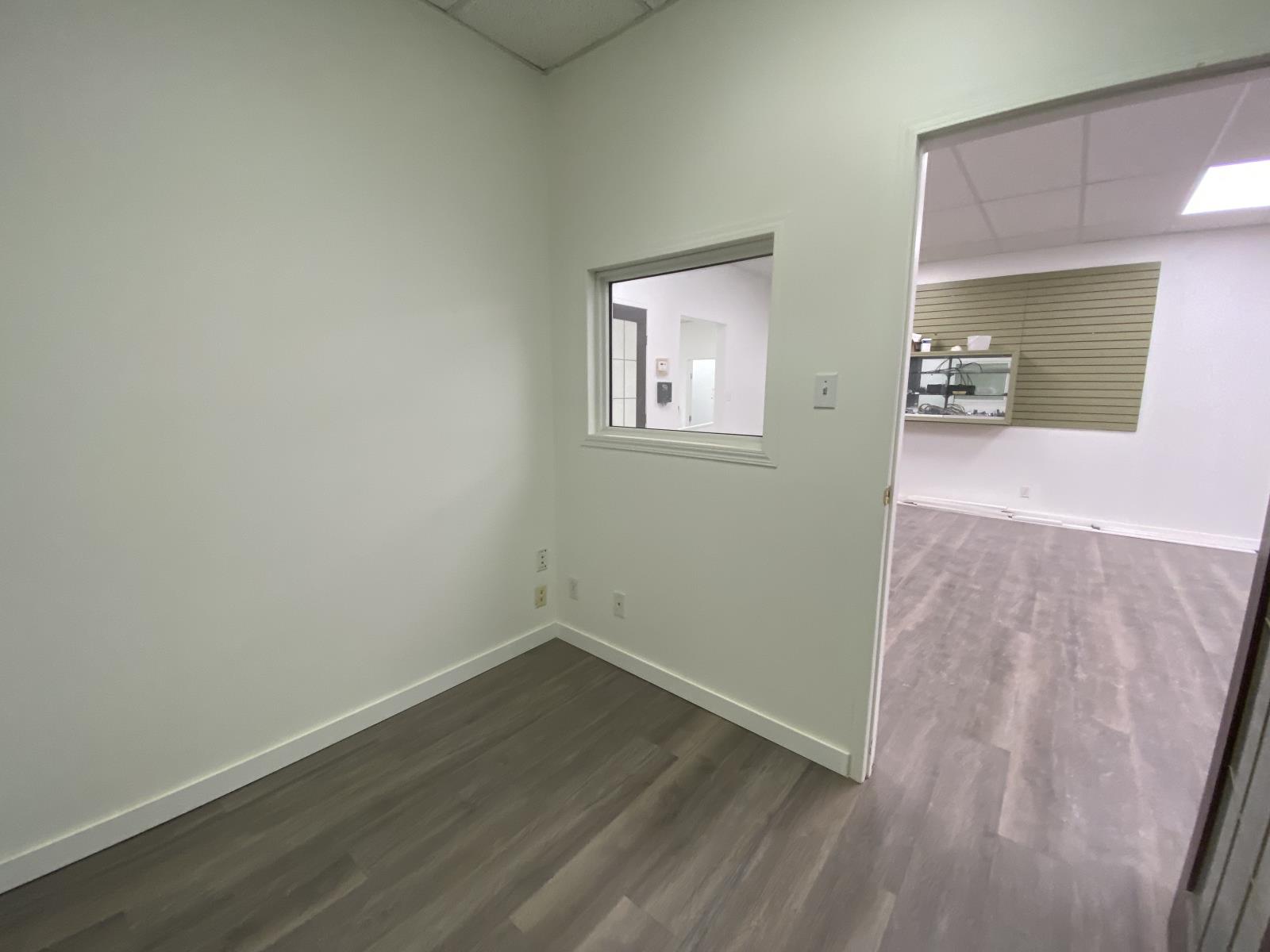 10724  97 Street Nw, Edmonton, Alberta  T5H 2L8 - Photo 14 - 43690035