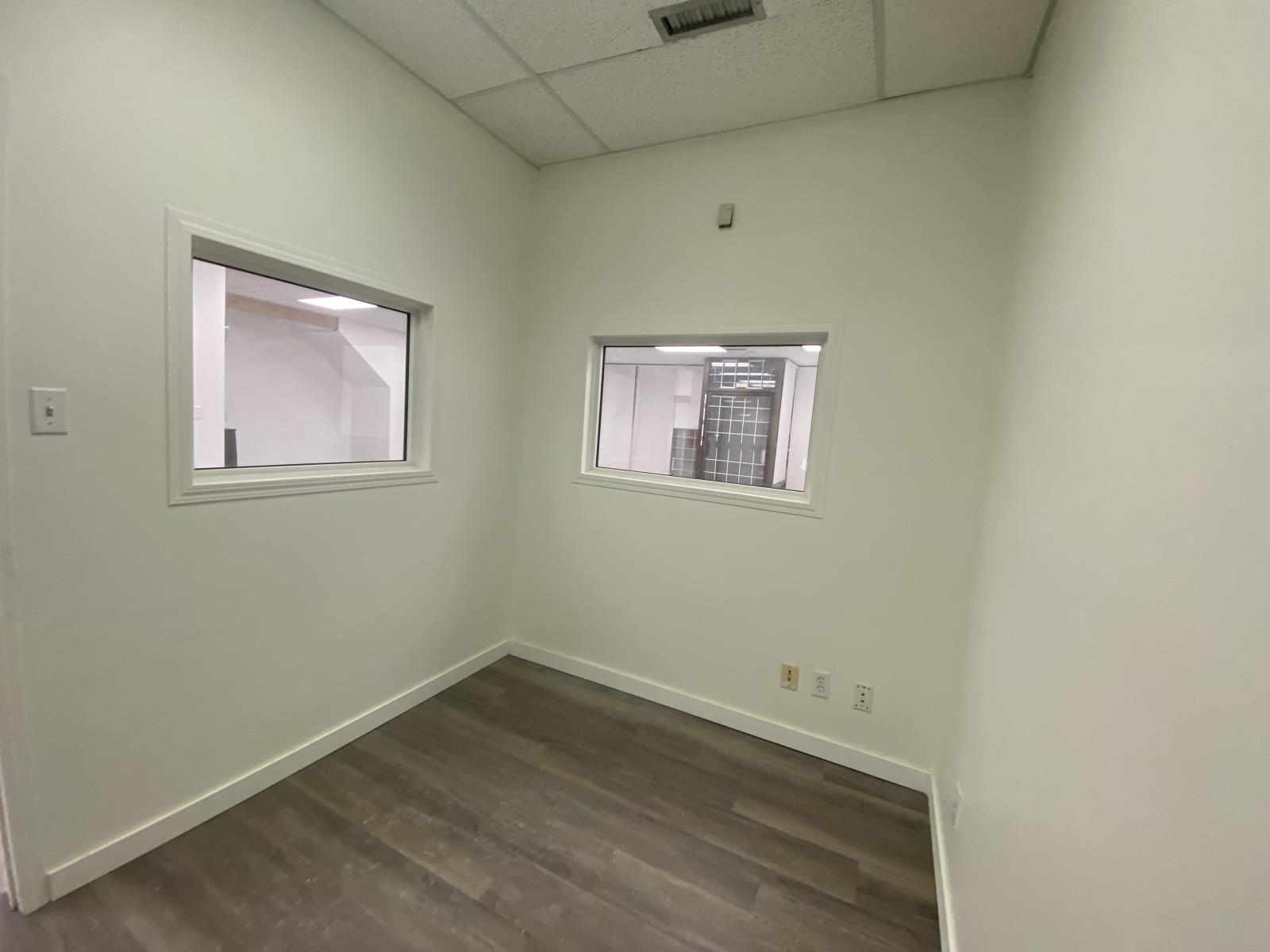 10724  97 Street Nw, Edmonton, Alberta  T5H 2L8 - Photo 6 - 43690035