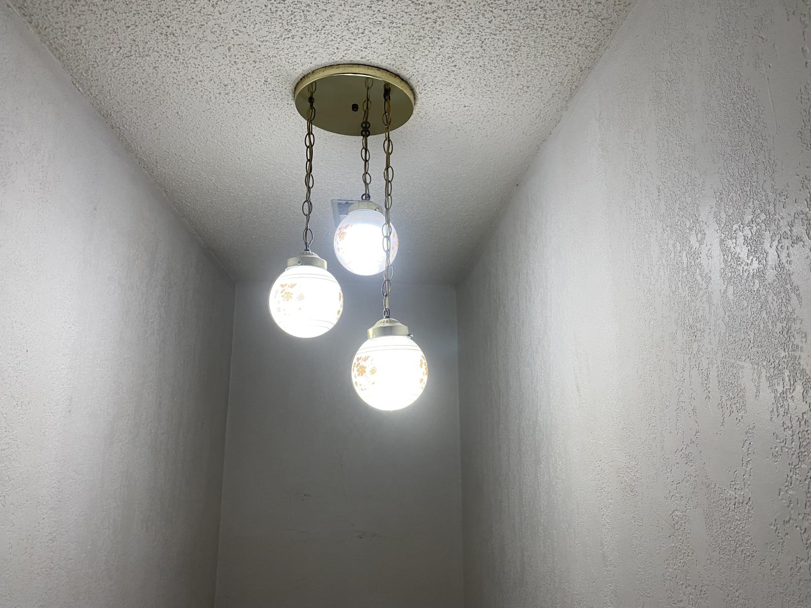 10724  97 Street Nw, Edmonton, Alberta  T5H 2L8 - Photo 37 - 43690035