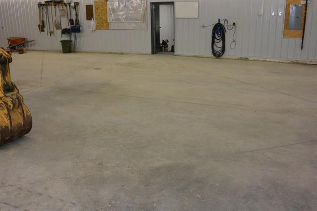 5005  49 A Street, Cynthia, Alberta  T0E 0K0 - Photo 23 - 43690132