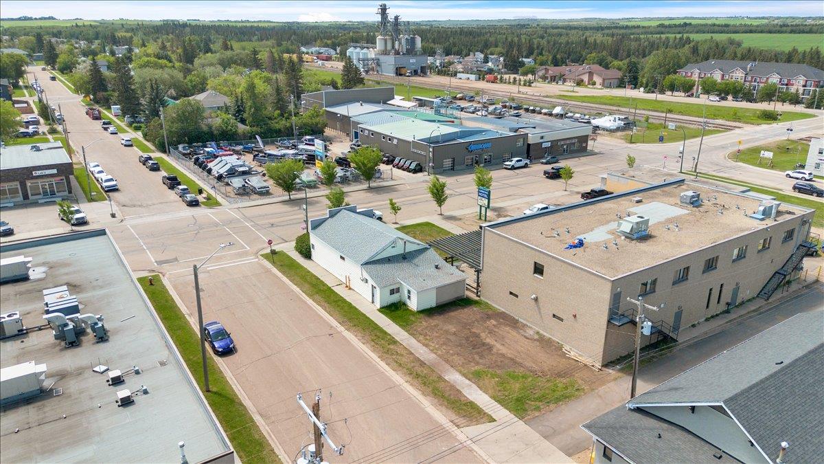 5002  50 Avenue, Gibbons, Alberta  T0A 1N0 - Photo 6 - 43689875