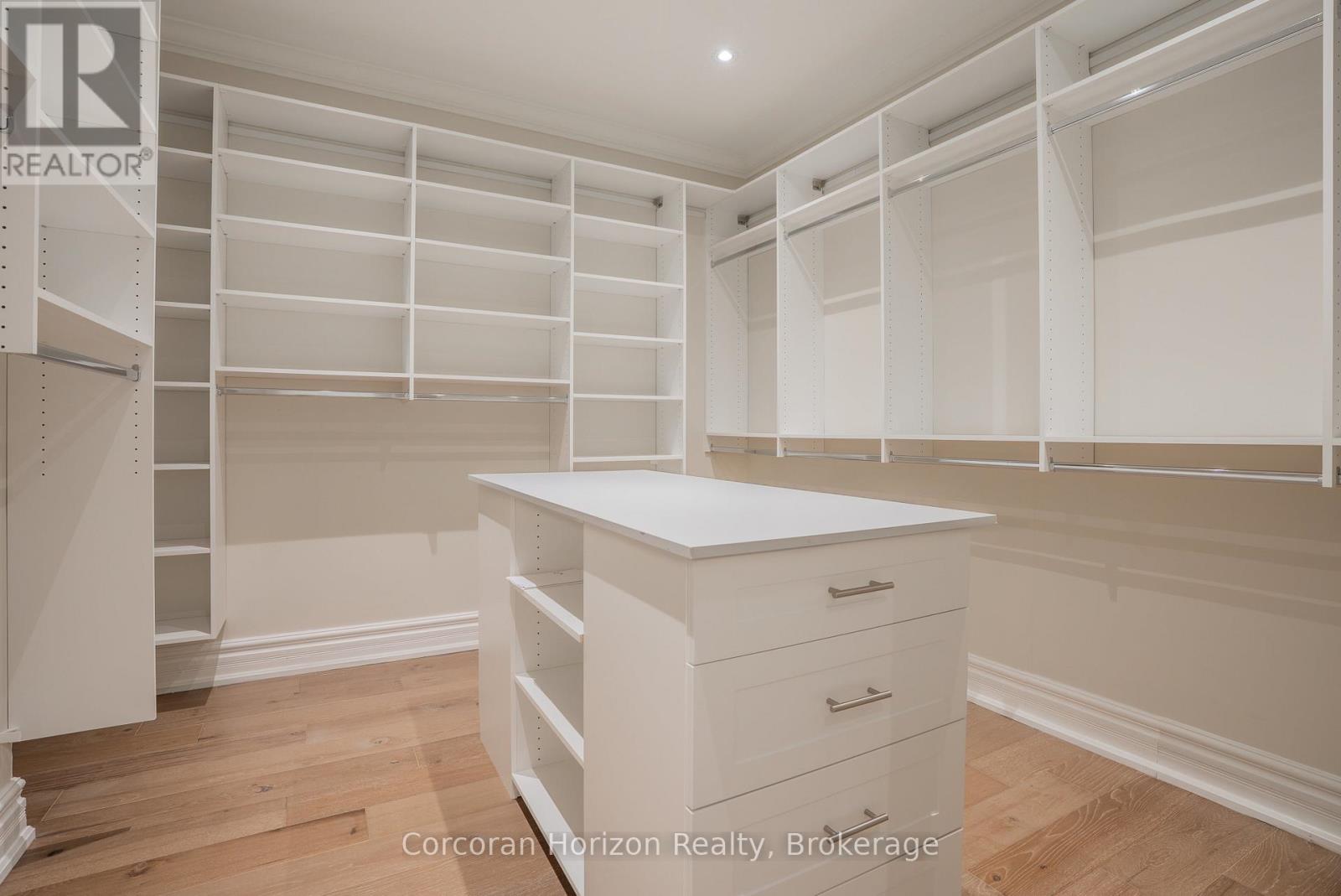 1201 - 1237 North Shore Boulevard E, Burlington, Ontario  L7S 2H8 - Photo 44 - W12752232