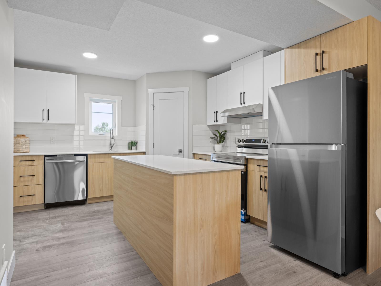 12007  106 Street, Edmonton, Alberta  T5G 2R5 - Photo 27 - 43690214