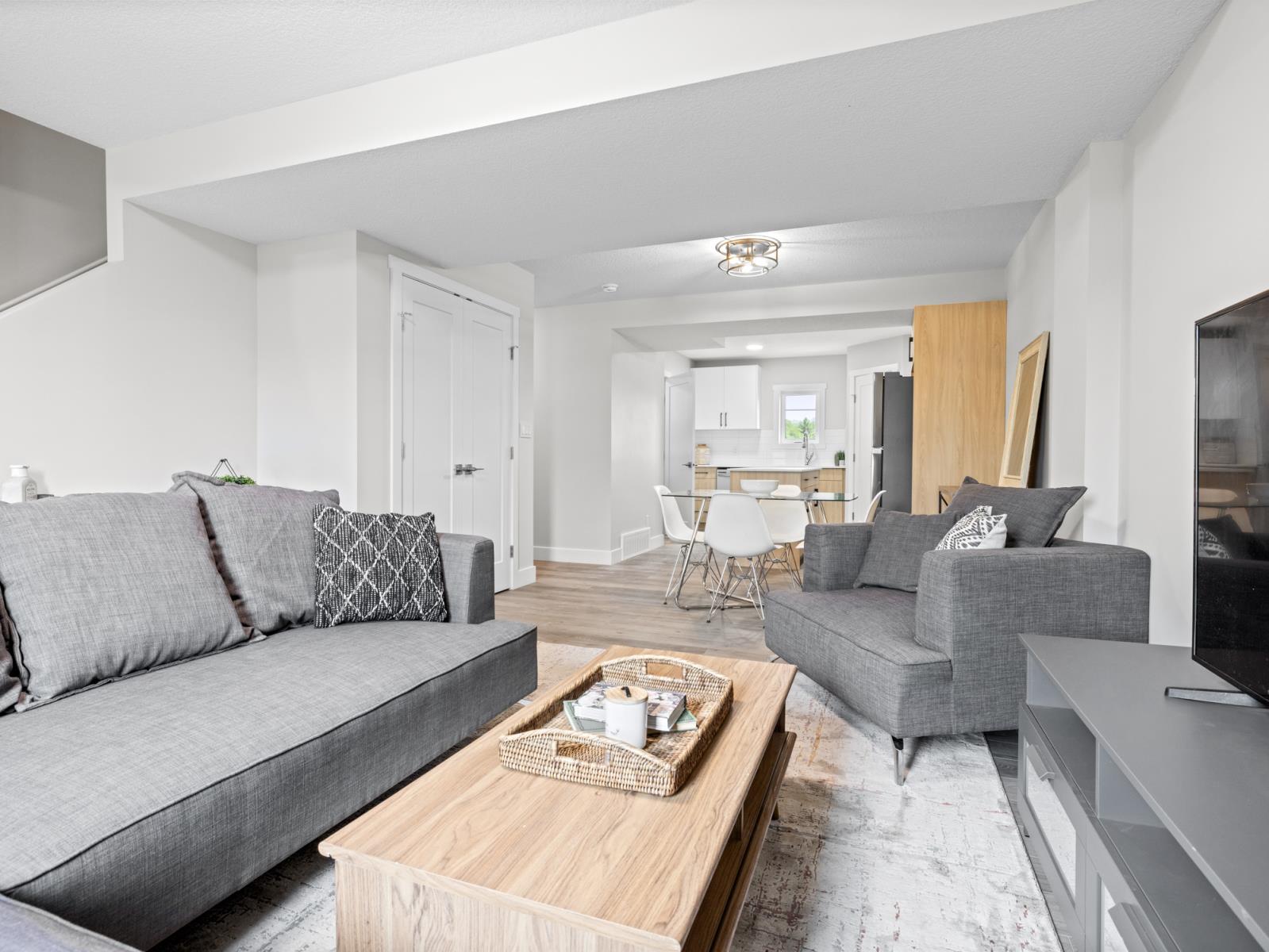 12007  106 Street, Edmonton, Alberta  T5G 2R5 - Photo 23 - 43690214