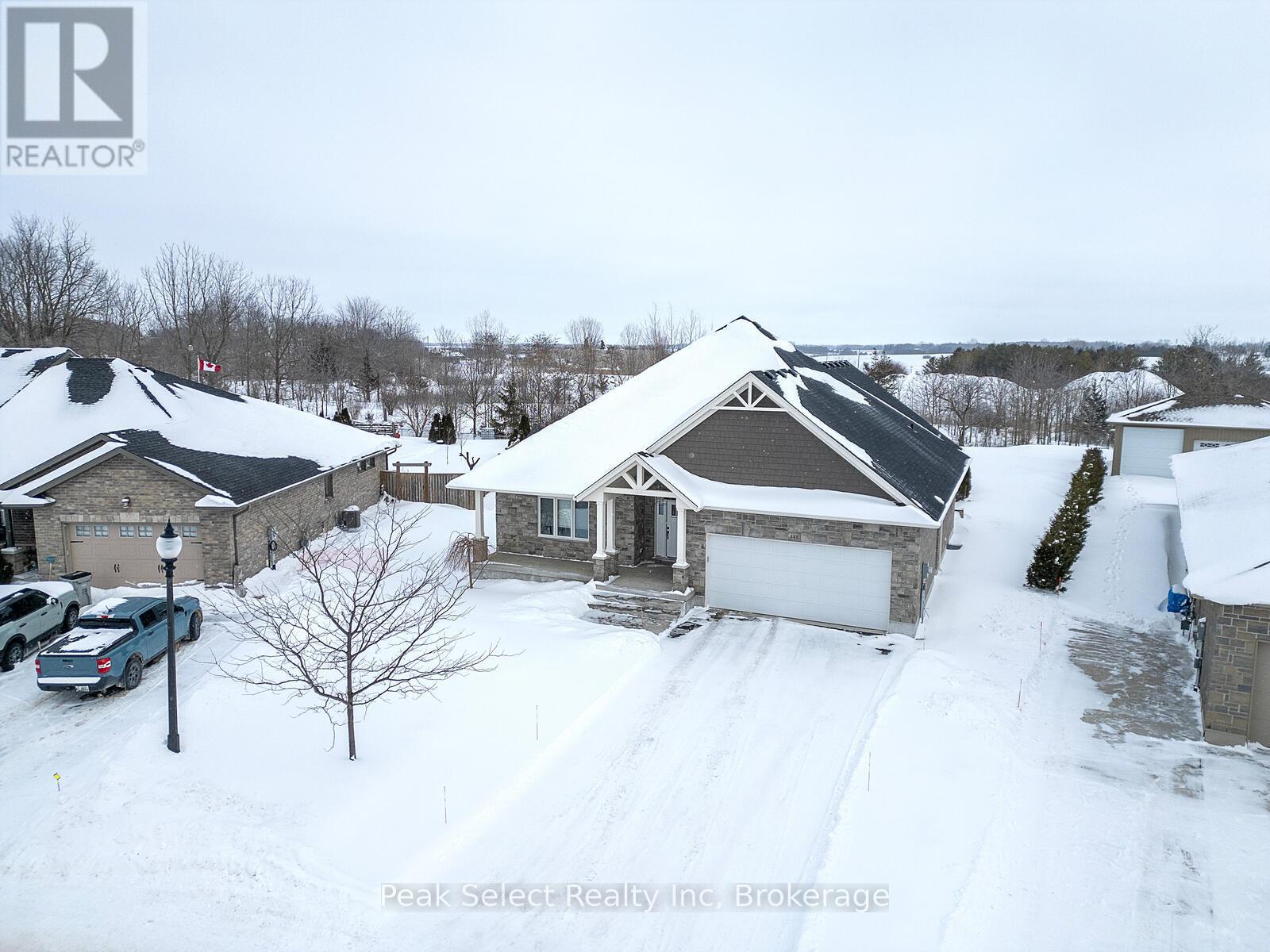 343 Tracy Street, St. Marys, Ontario  N4X 0B4 - Photo 5 - X12752242