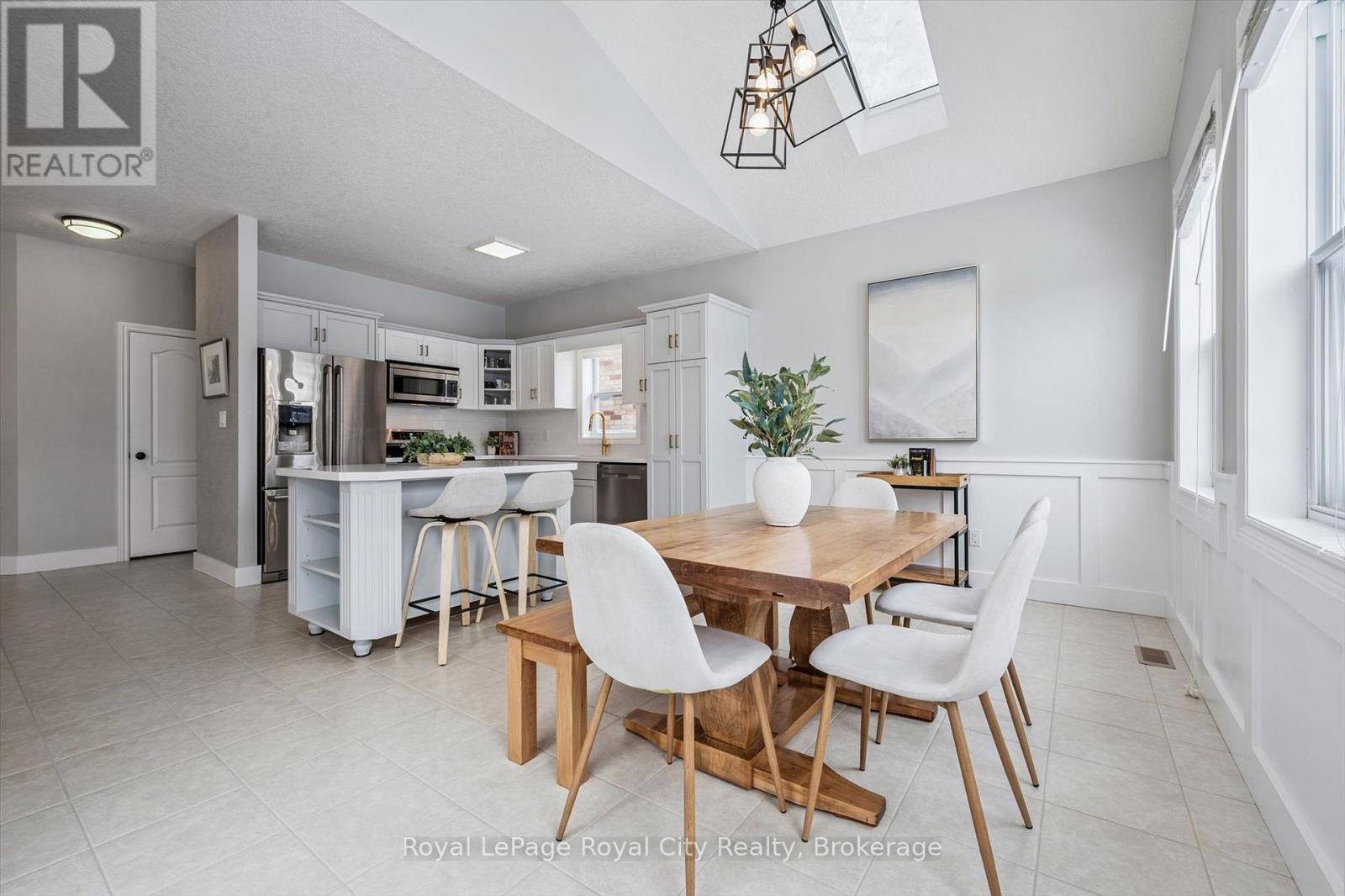 73 Amsterdam Crescent, Guelph, Ontario  N1L 1T4 - Photo 16 - X12752330