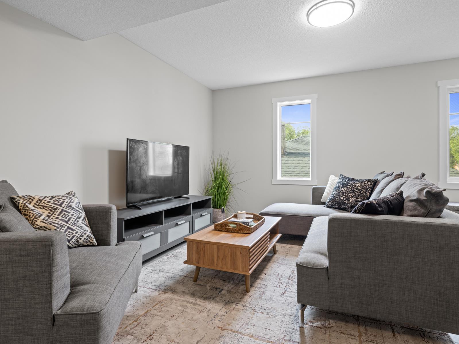 12007  106 Street, Edmonton, Alberta  T5G 2R5 - Photo 24 - 43690214