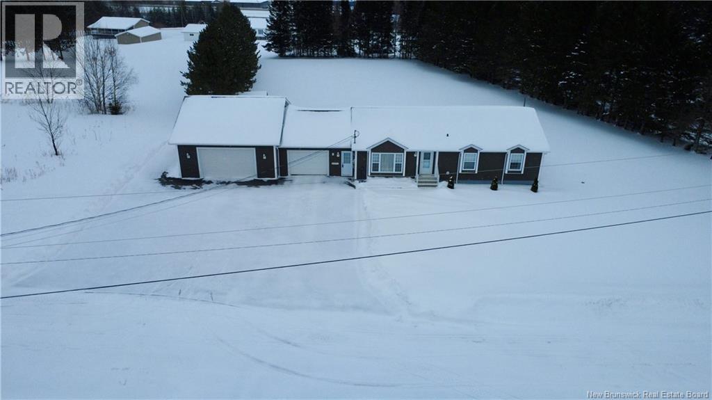 8 Kennebec Street, Perth-Andover, New Brunswick  E7H 2J4 - Photo 2 - NB132771