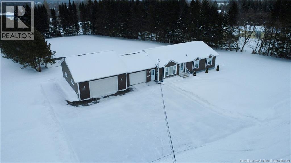 8 Kennebec Street, Perth-Andover, New Brunswick  E7H 2J4 - Photo 3 - NB132771