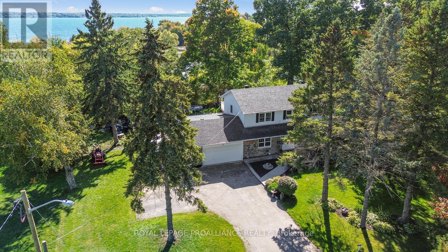 4 Connell Place, Prescott, Ontario  K0E 1T0 - Photo 2 - X12752346